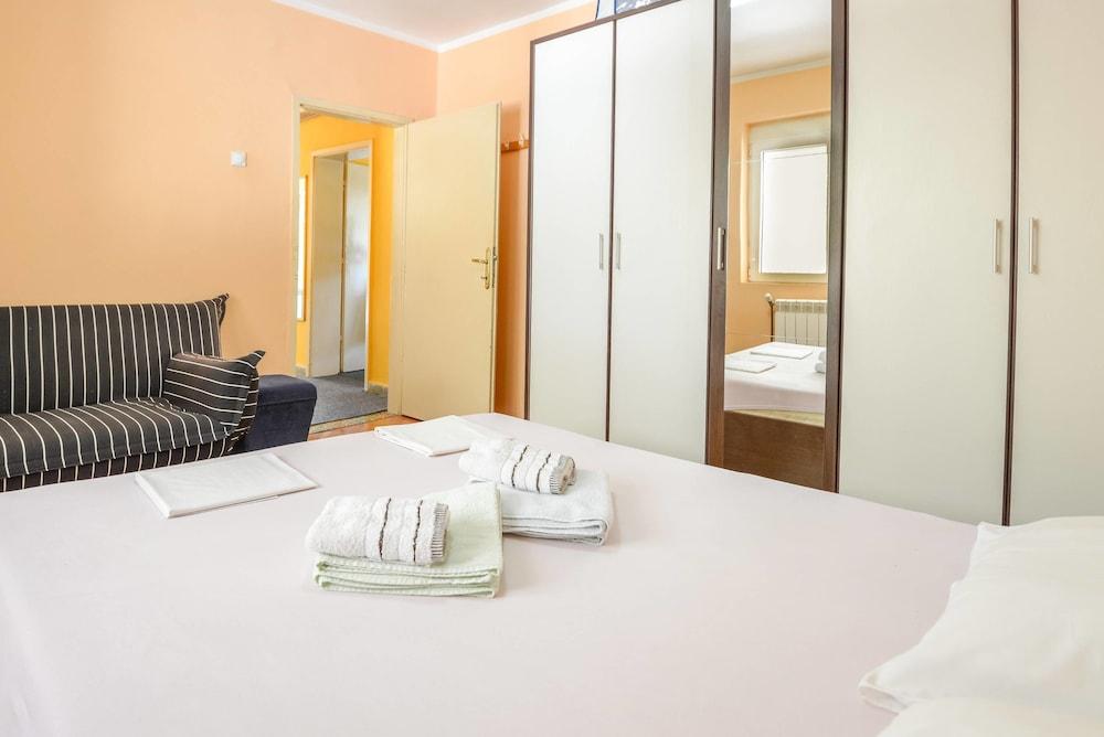Apartments Ivardic Котор Екстериор снимка